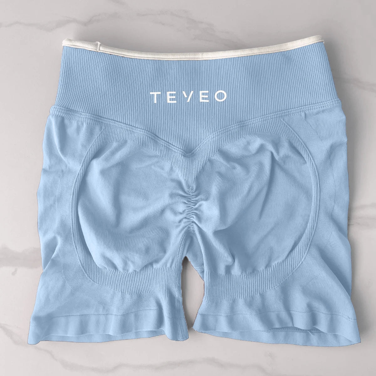 TEVEO Women’s 2-Piece Fitness Set – Seamless Sports Bra & Scrunch Shorts