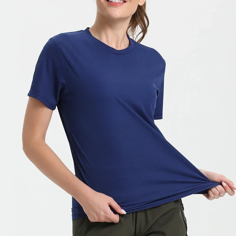 Women’s Ultralight Quick-Dry Sport T-Shirt –